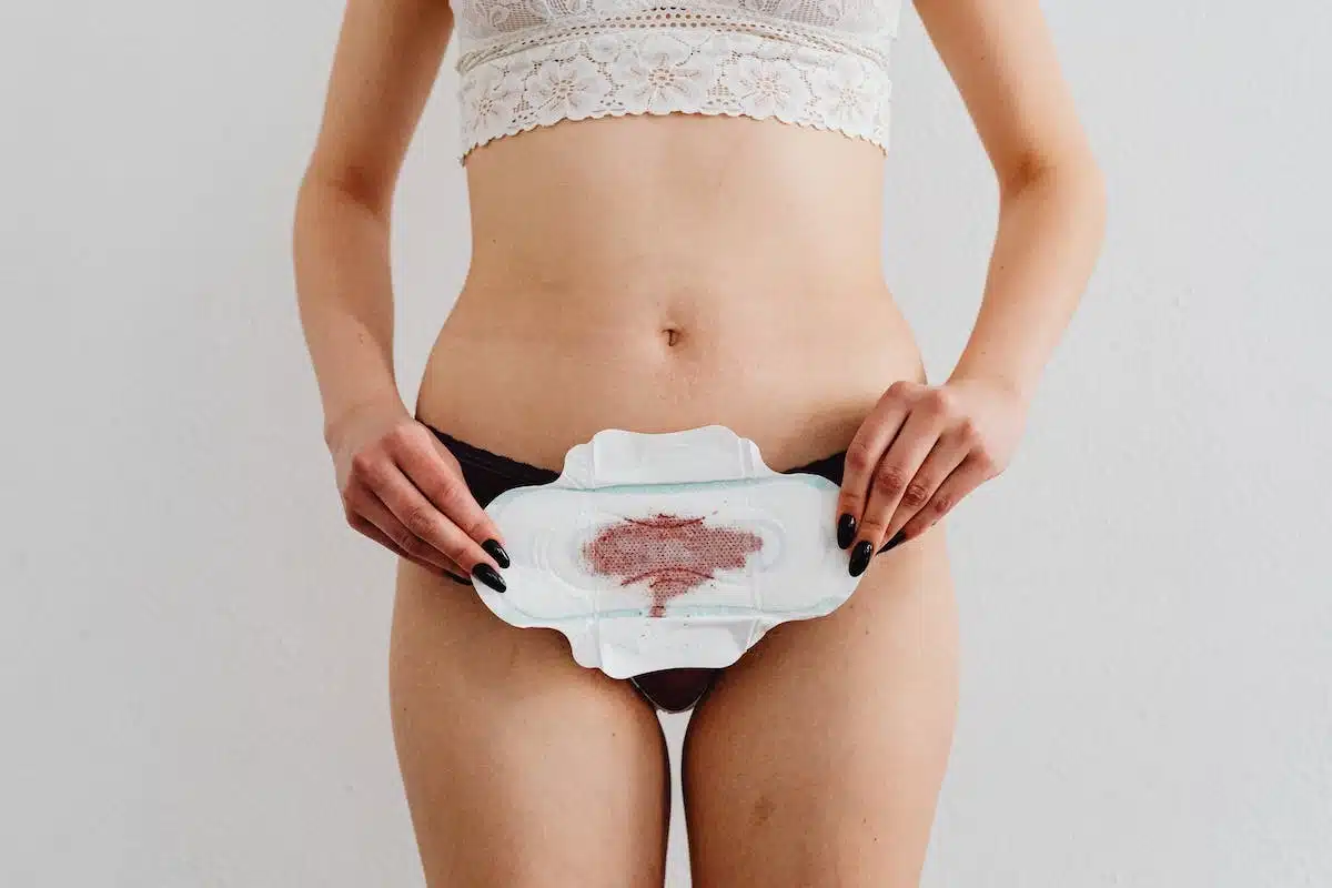 femme  menstruation