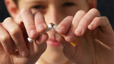 Sevrage tabagique : comment s’en sortir en tant que vapoteur débutant ?